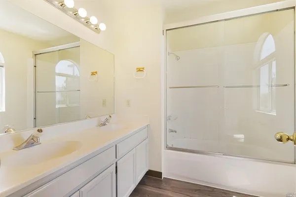 $3,275 | 7 Meridian Circle, Rohnert Park, CA 94928