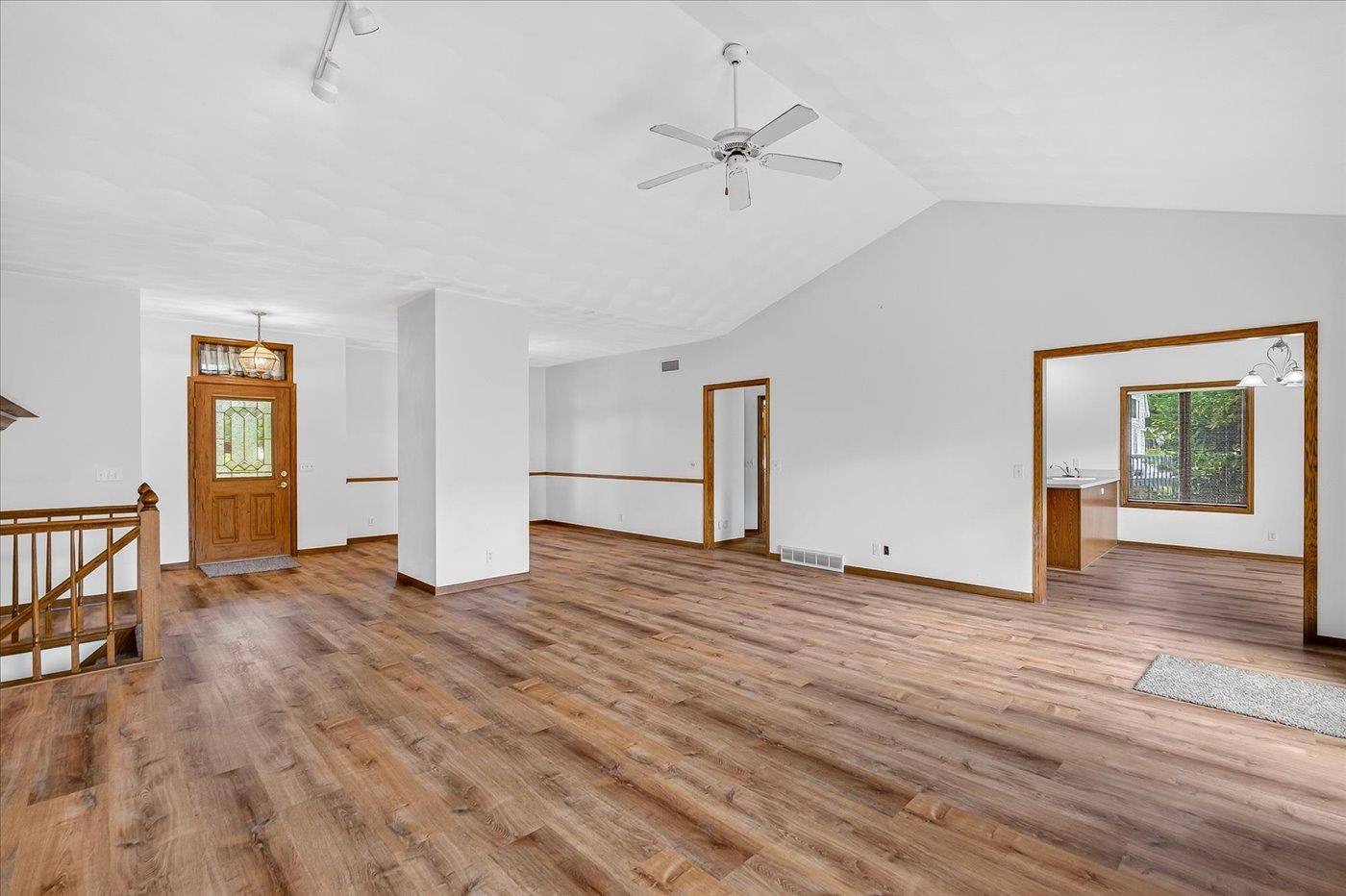 720 Waveland Road Janesville, WI 53548 - Photo 13 of 64