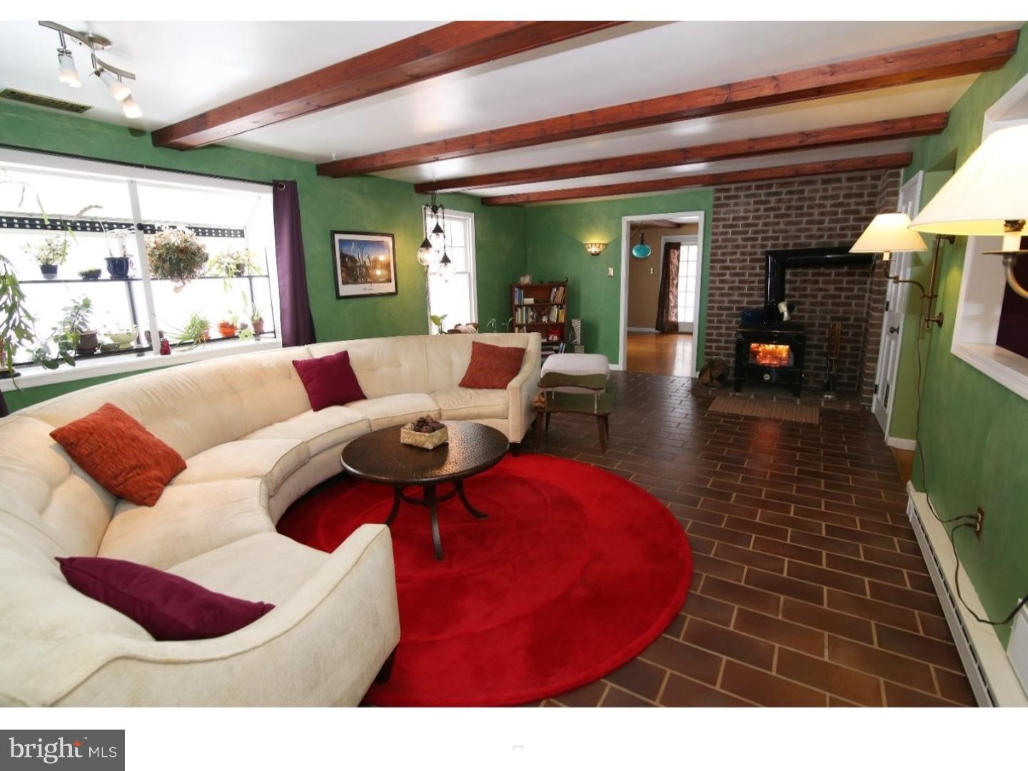 12 Edgewood Road Boyertown, PA 19512 - Photo 14 of 23 Living Room