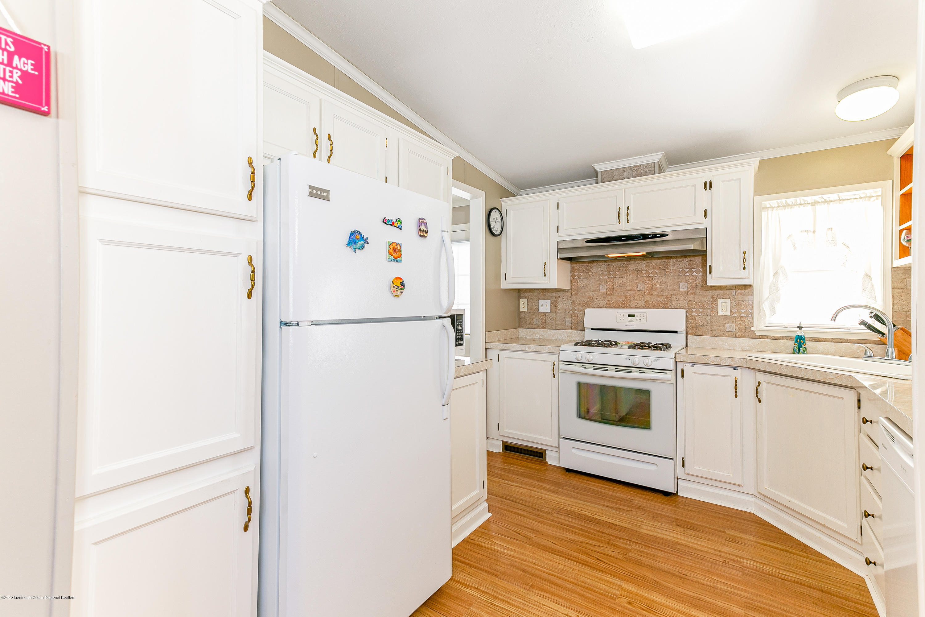 46 Pine Ridge Boulevard Whiting, NJ 08759 - Photo 9 of 23 Kitchen
