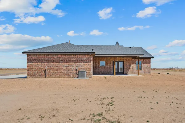 $330,000 | 17008 County Road 3100, Slaton, TX 79364
