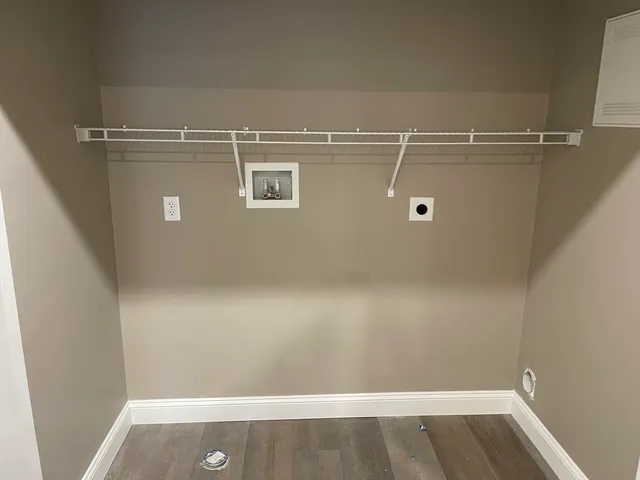 $3,000 | 1 Brattle Street, Unit 3, Worcester, MA 01606