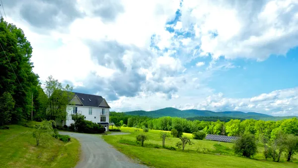 $980,000 | 400 Green Bay Loop, Peacham, VT 05046