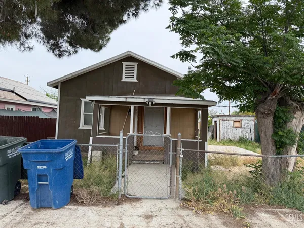 $129,990 | Undisclosed Address, Taft, CA 93268