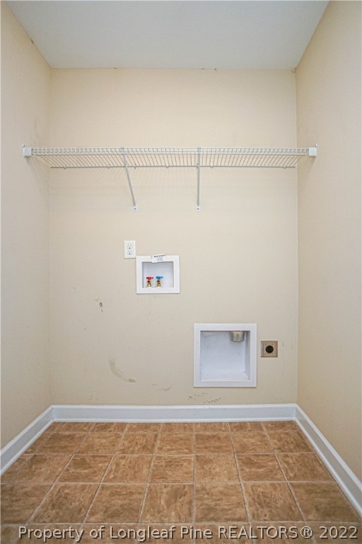 286 Cape Fear Road Raeford, NC 28376 - Photo 18 of 46 a view of an empty room