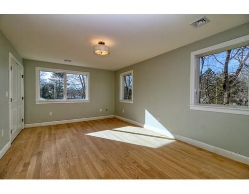 77 Oriole Road Westwood, MA 02090 - Photo 12 of 13 Gallery Image 12