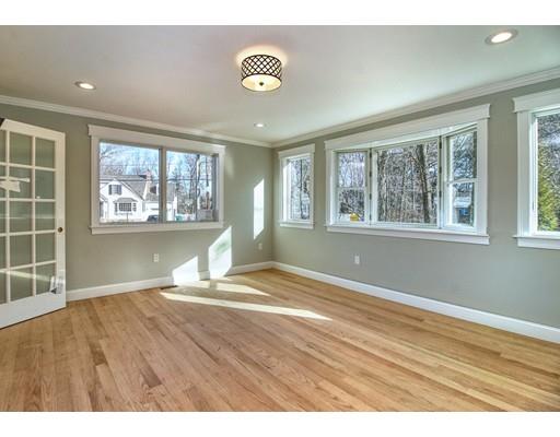77 Oriole Road Westwood, MA 02090 - Photo 2 of 13 Gallery Image 2