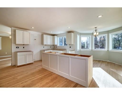 77 Oriole Road Westwood, MA 02090 - Photo 4 of 13 Gallery Image 4