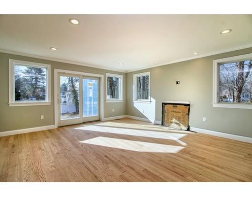 77 Oriole Road Westwood, MA 02090 - Photo 6 of 13 Gallery Image 6