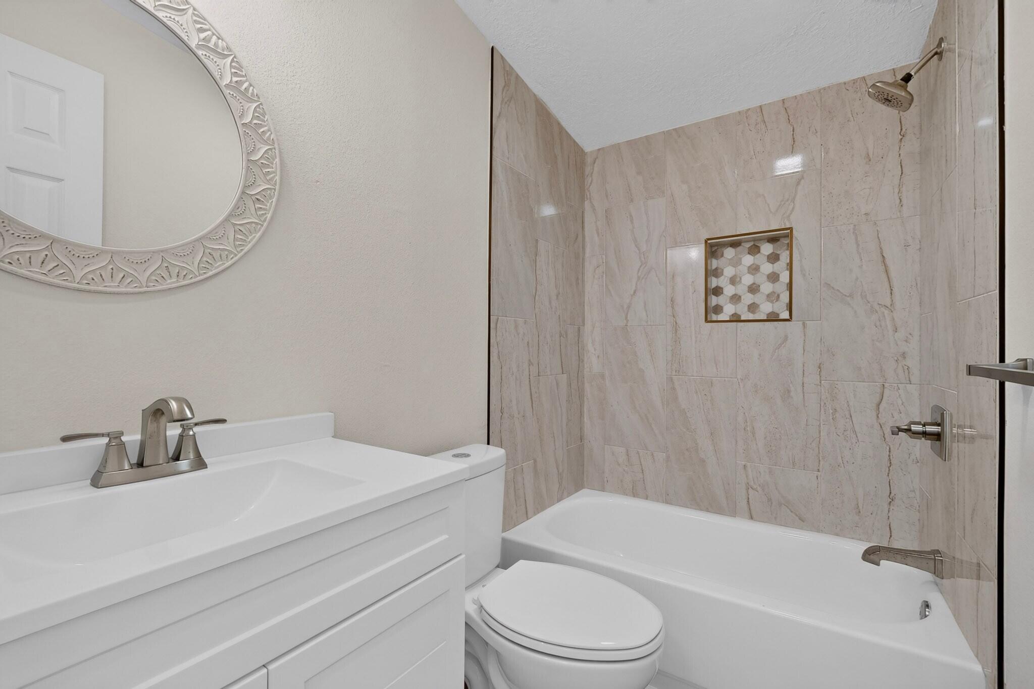 517 1st Street Northeast Rio Rancho, NM 87124 - Photo 14 of 57 Gallery Image 14