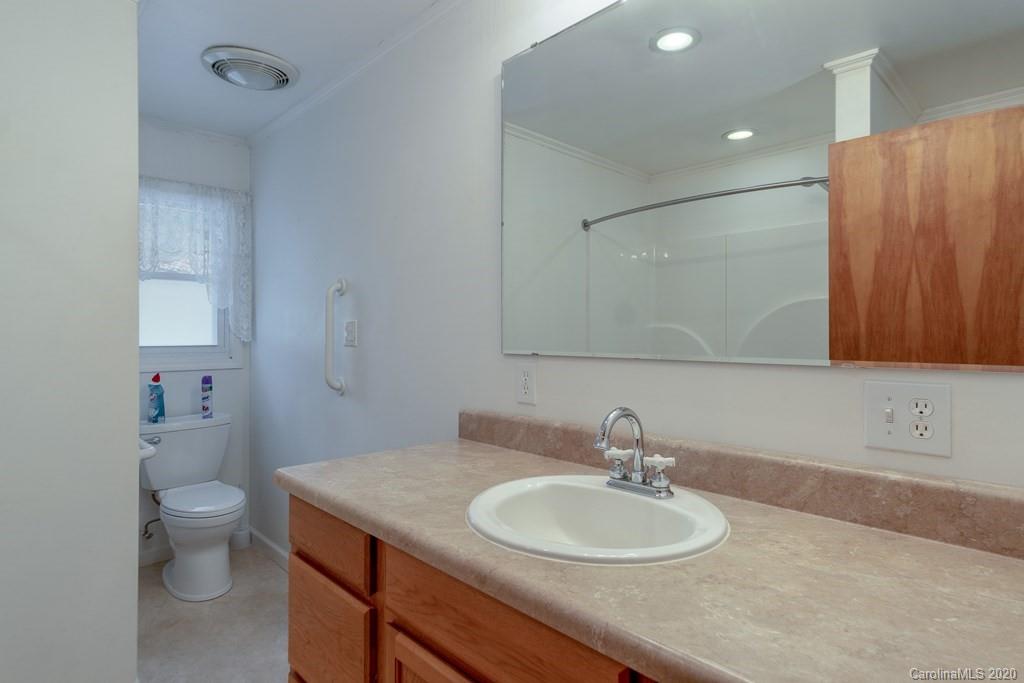 146 Allison Cove Road Sylva, NC 28779 - Photo 12 of 32 Gallery Image 12