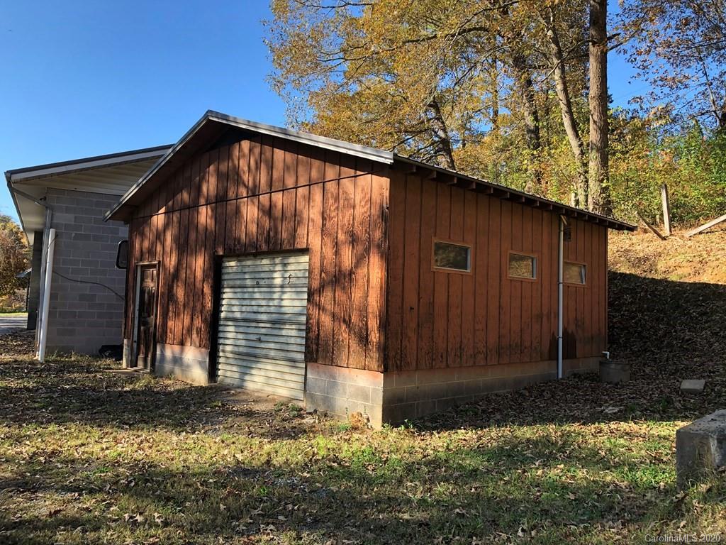146 Allison Cove Road Sylva, NC 28779 - Photo 5 of 32 Gallery Image 5
