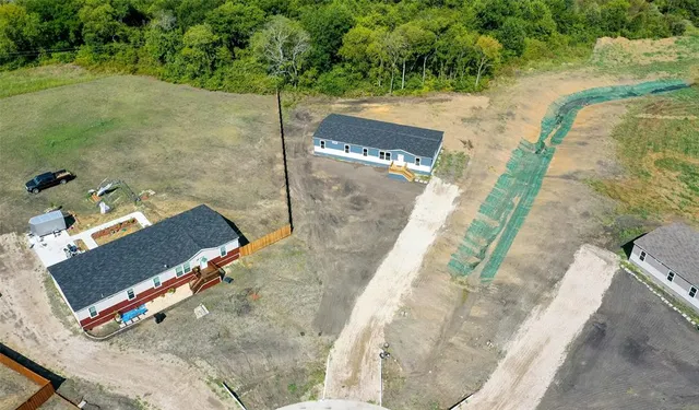 $299,999 | 3060 Cochise Drive, Ferris, TX 75125