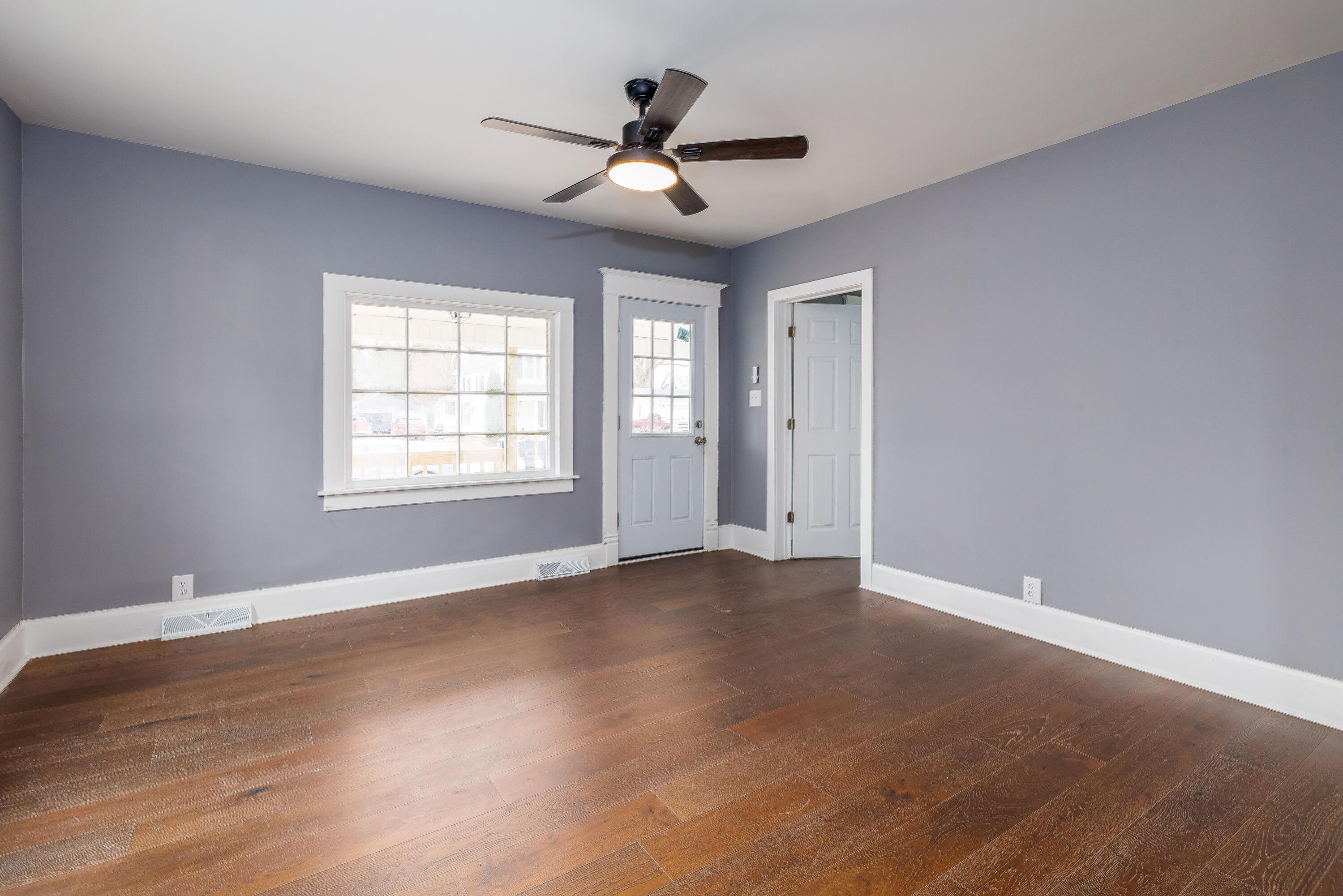 300 East Main Street Brook, IN 47922 - Photo 11 of 24 2999x2001