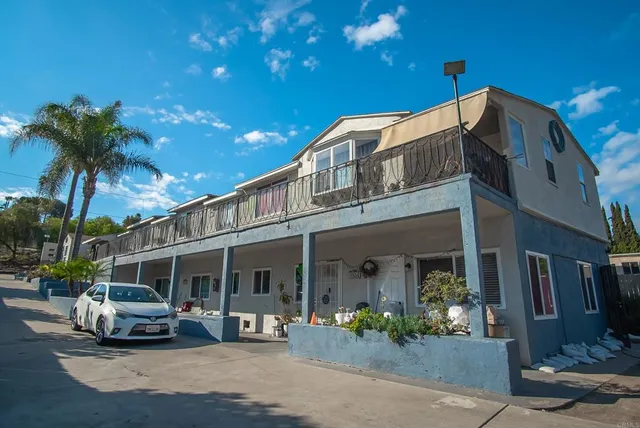 a car parked in front of a building