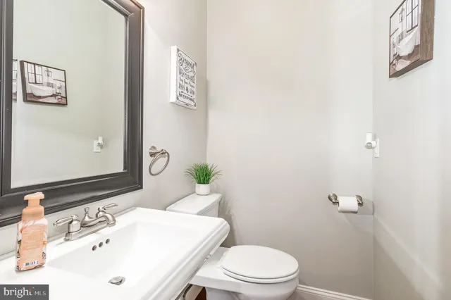 $650,000 | 2452 Mercedes Court, Harrisburg, PA 17112