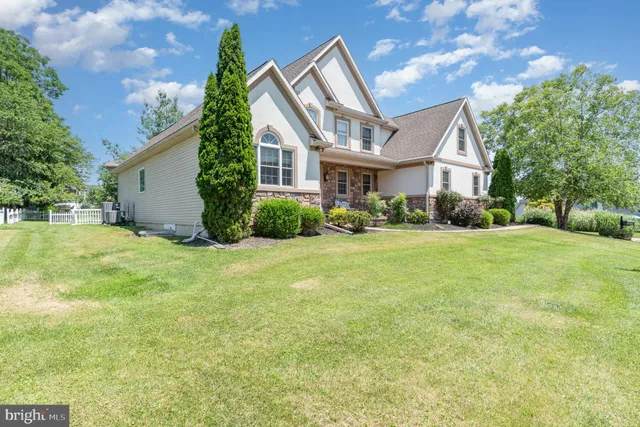 $650,000 | 2452 Mercedes Court, Harrisburg, PA 17112