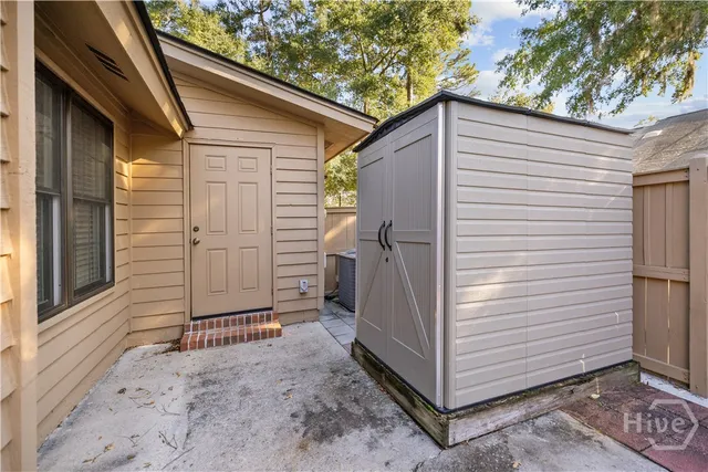 $258,000 | 5 Hidden Lake Court, Savannah, GA 31419