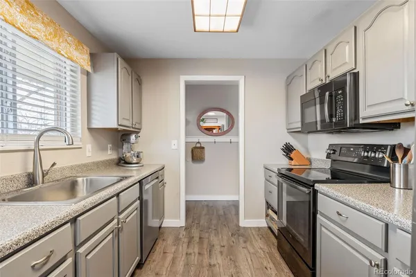 $689,900 | 7172 South Grant Street, Centennial, CO 80122