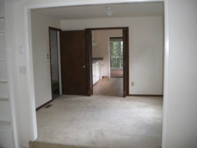 44 Ridge Way Mount Hermon, CA 95041 - Photo 9 of 12 an empty room with window