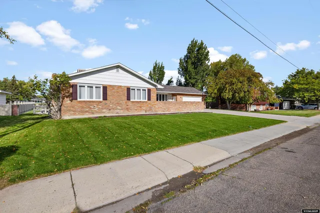 $540,000 | 94 Primrose Street, Casper, WY 82604
