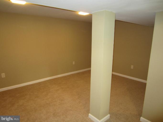 8100 Arrowhead Road Pikesville, MD 21208 - Photo 15 of 19 Interior (General)