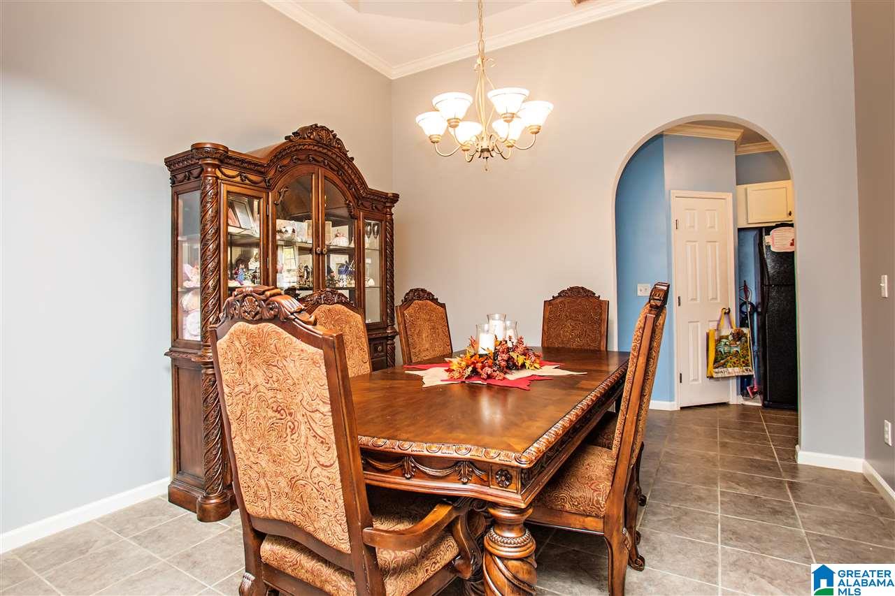 1040 Kerry Drive Calera, AL 35040 - Photo 10 of 40