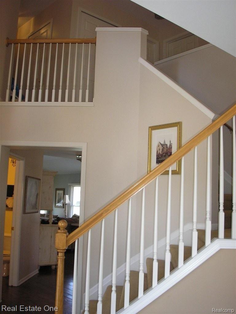 3398 Roseglade Rochester, MI 48306 - Photo 13 of 17 P1010728.JPG