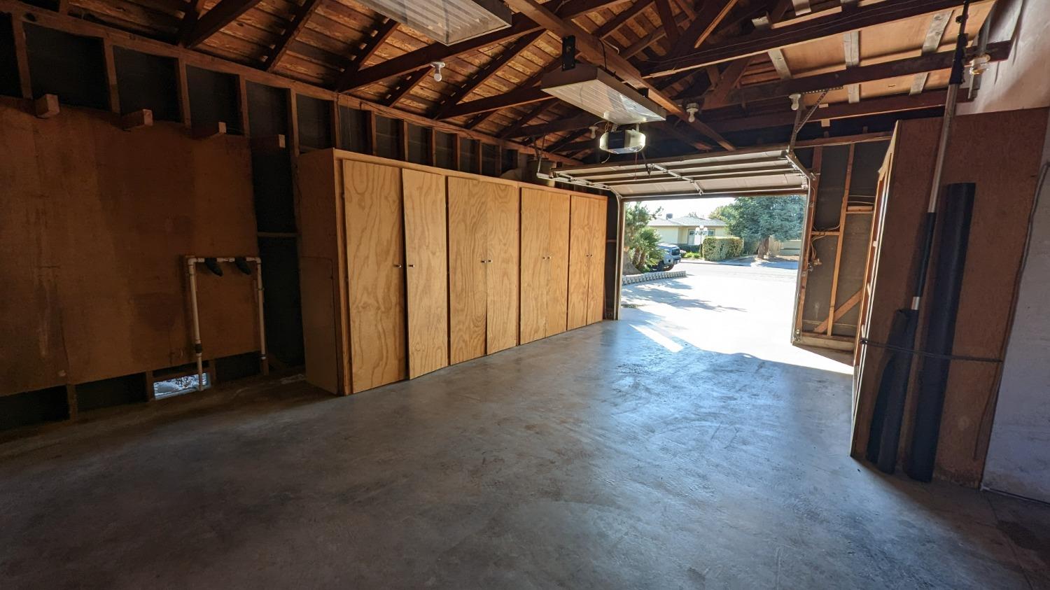 294 West Palm Avenue Reedley, CA 93654 - Photo 17 of 24 Gallery Image 17