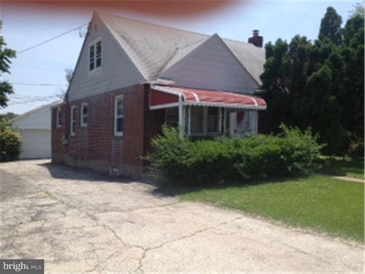 805 North Eagle Road Havertown, PA 19083 - Photo 2 of 25 Exterior Side