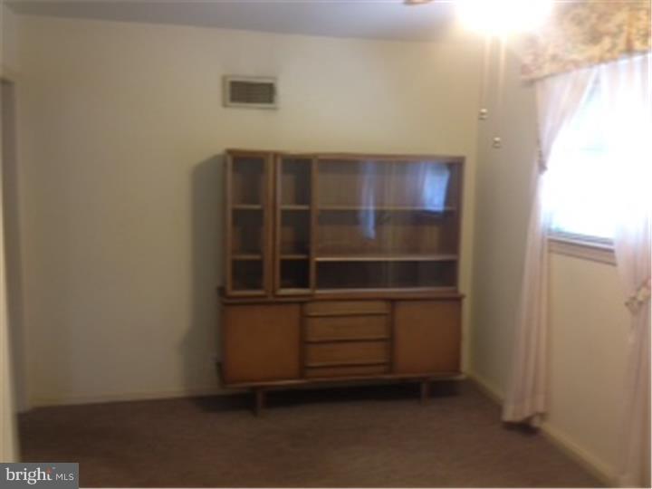 805 North Eagle Road Havertown, PA 19083 - Photo 11 of 25 Dining Room