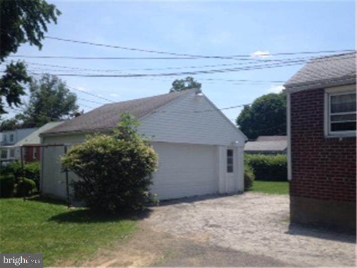 805 North Eagle Road Havertown, PA 19083 - Photo 6 of 25 Garage