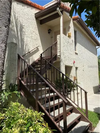 a view of entryway