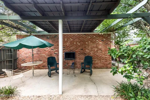 $399,000 | 102 Villere Circle, Lafayette, LA 70506