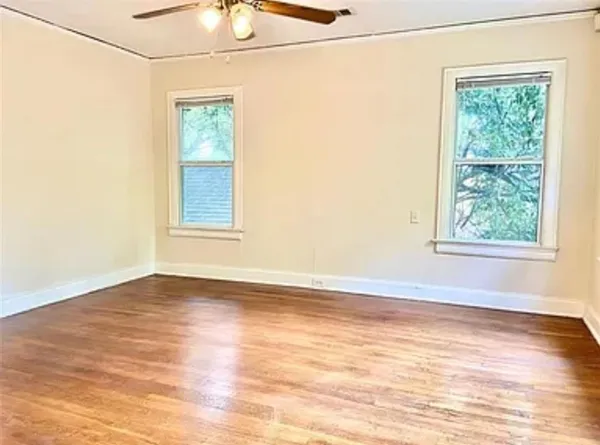 $1,895 | 5946 La Vista Drive, Dallas, TX 75206