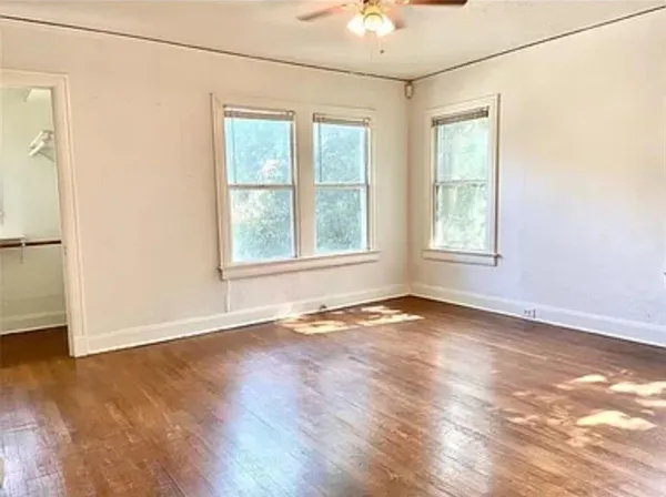 $1,895 | 5946 La Vista Drive, Dallas, TX 75206