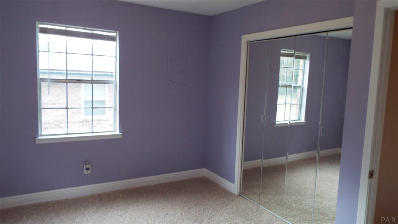 421 Ronda Street Pensacola, FL 32534 - Photo 11 of 14 Gallery Image 11