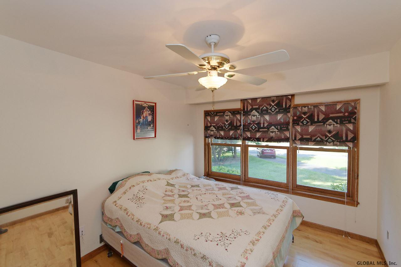 129 Forts Ferry Road Colonie, NY 12110 - Photo 18 of 37 Photo 18