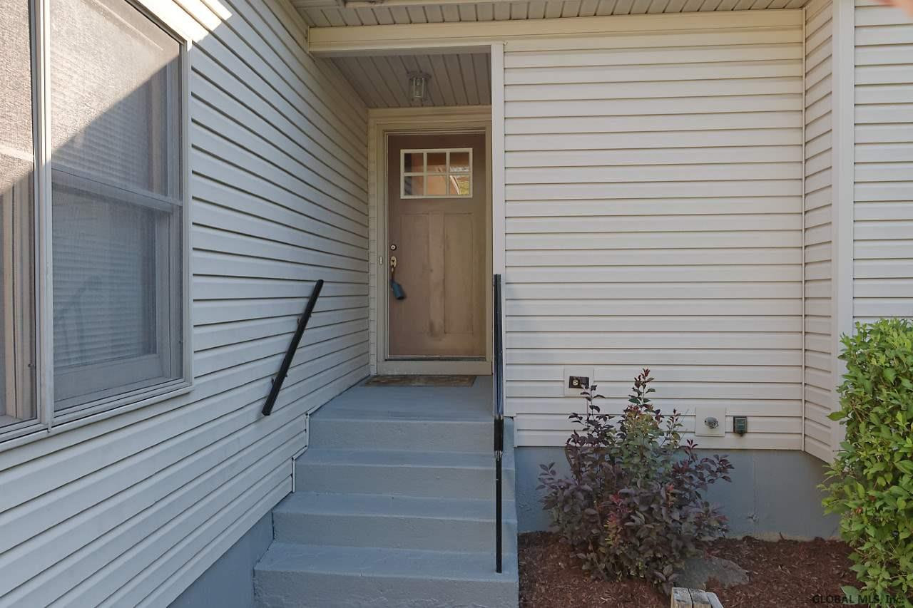 129 Forts Ferry Road Colonie, NY 12110 - Photo 3 of 37 Photo 3