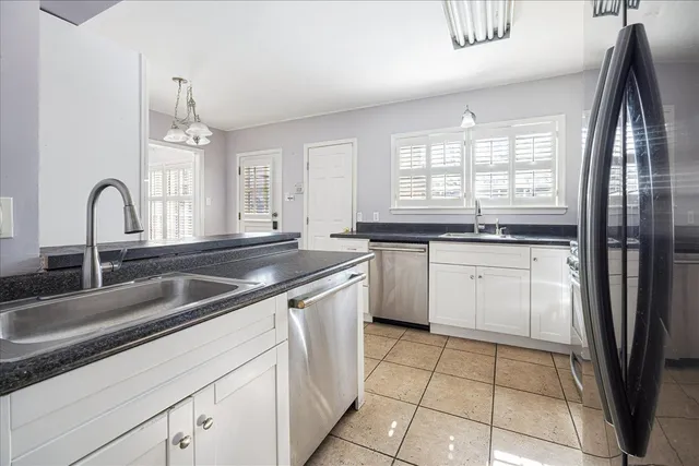 $325,000 | 5395 Laurie Lane, Memphis, TN 38120