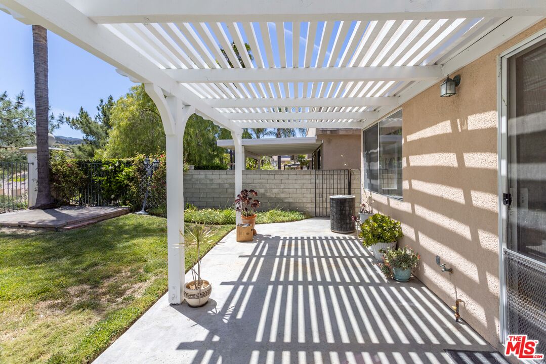 25434 Fitzgerald Avenue Stevenson Ranch, CA 91381 - Photo 23 of 54