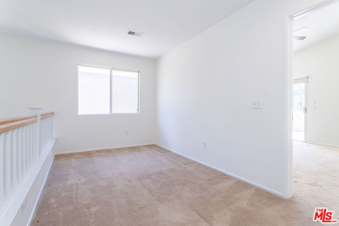25434 Fitzgerald Avenue Stevenson Ranch, CA 91381 - Photo 28 of 54
