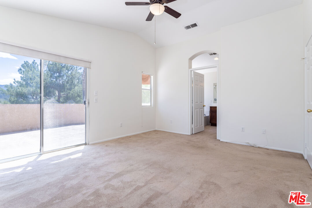 25434 Fitzgerald Avenue Stevenson Ranch, CA 91381 - Photo 34 of 54