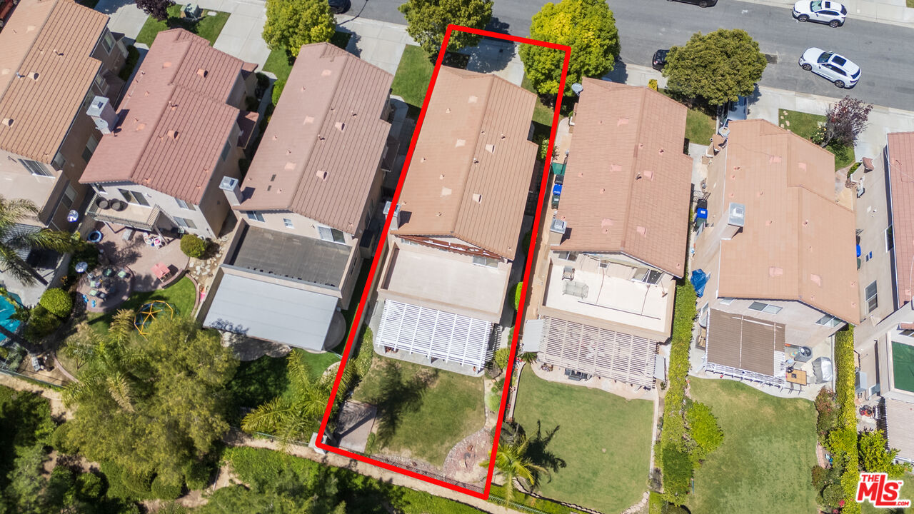 25434 Fitzgerald Avenue Stevenson Ranch, CA 91381 - Photo 7 of 54