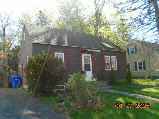 109 Powell Avenue Springfield, MA 01118 - Photo 2 of 2