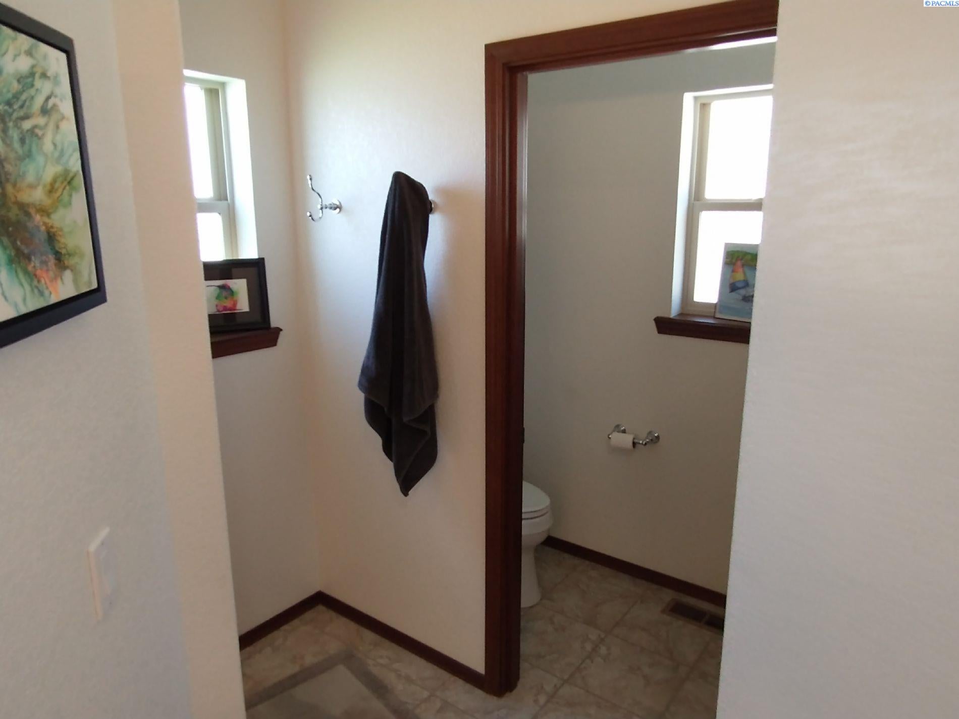 5501 Ryanick Road Kennewick, WA 99338 - Photo 11 of 25 Gallery Image 11