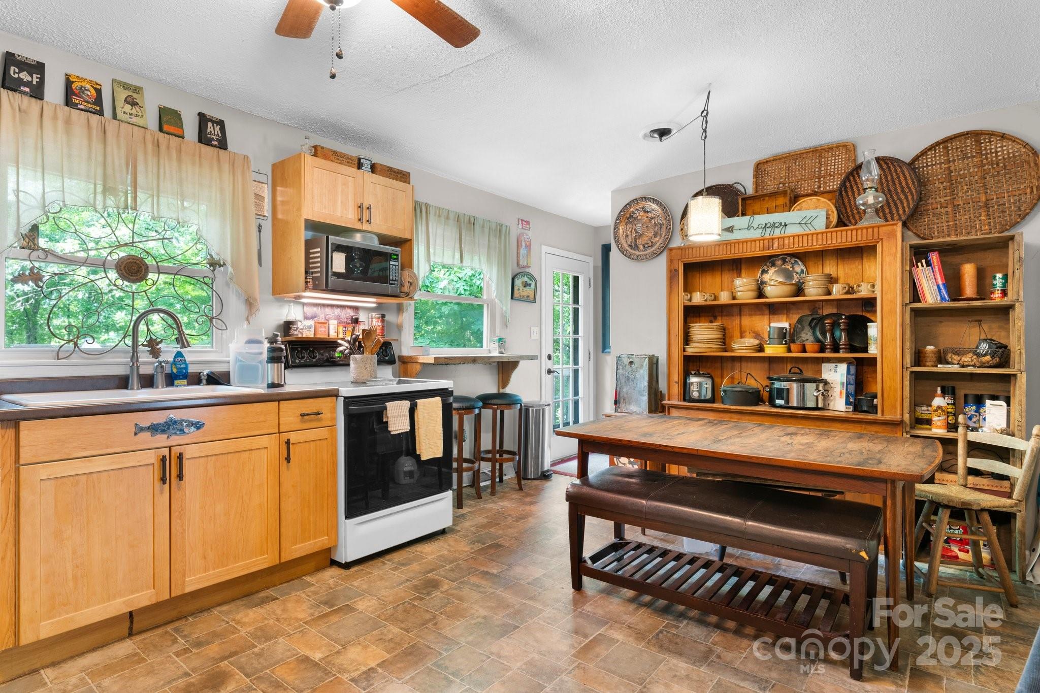 4705 Campground View Road Catawba, NC 28609 - Photo 6 of 28 Gallery Image 6