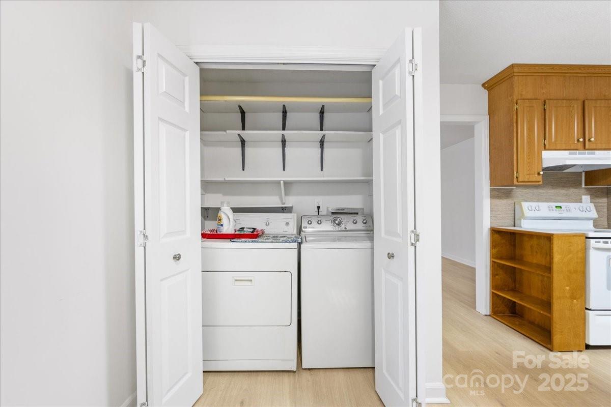 1840 Stoneyridge Drive Charlotte, NC 28214 - Photo 26 of 44