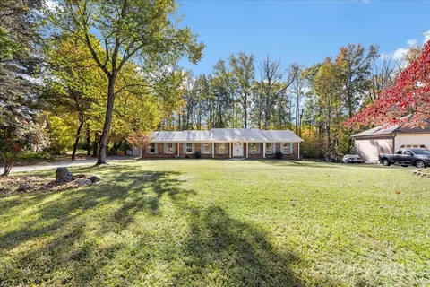 $465,000 | 1840 Stoneyridge Drive, Charlotte, NC 28214