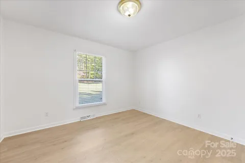 $465,000 | 1840 Stoneyridge Drive, Charlotte, NC 28214